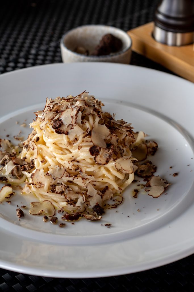 CHEF AL TAVOLO TAGLIOLINI AL TARTUFO